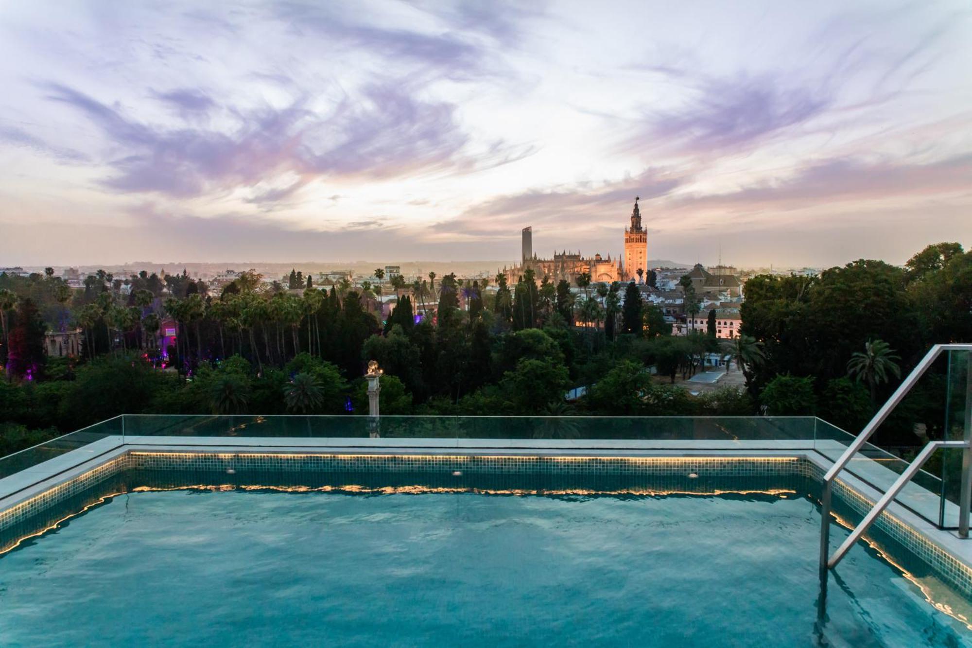 Hotel Alcázar Siviglia Esterno foto