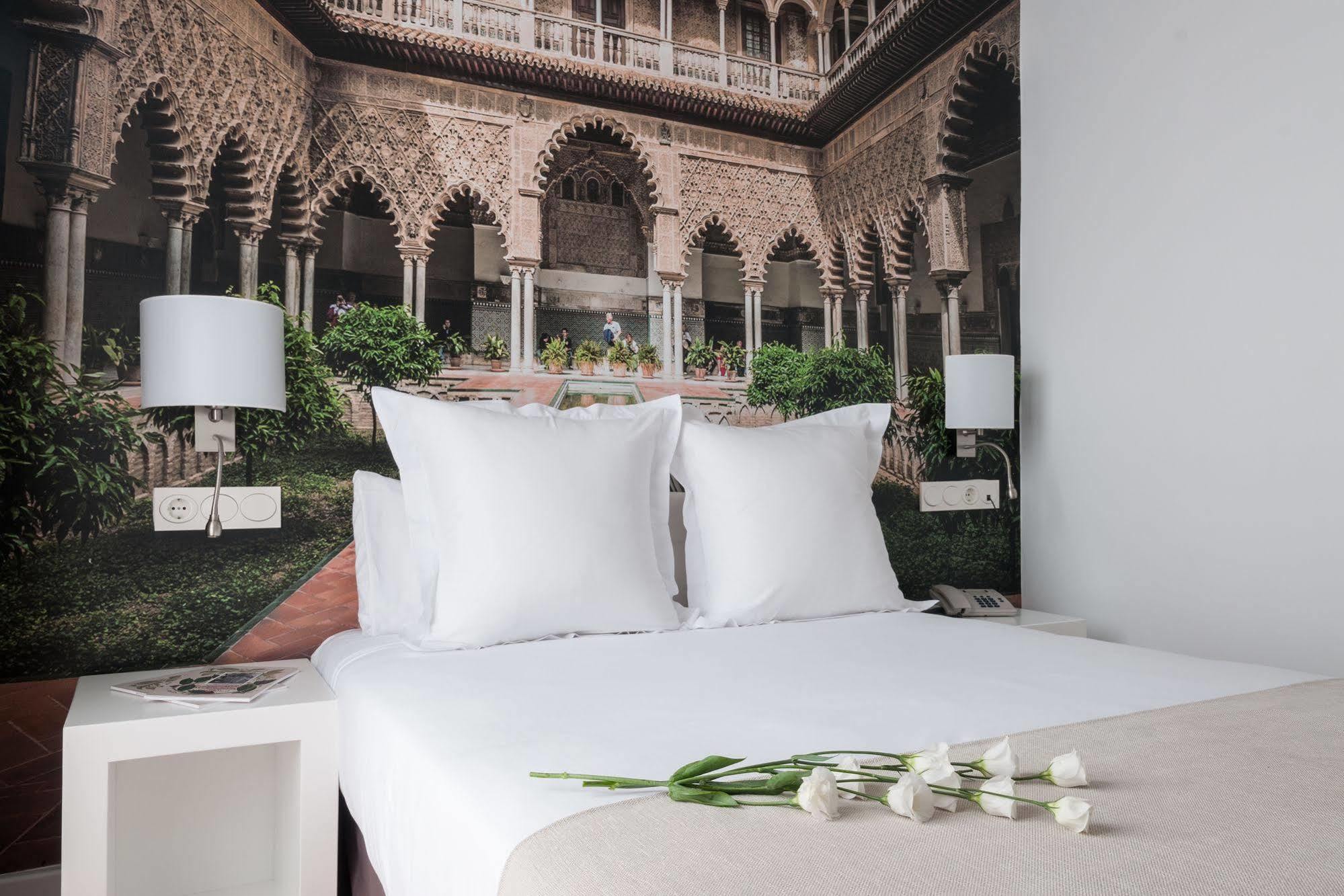 Hotel Alcázar Siviglia Esterno foto