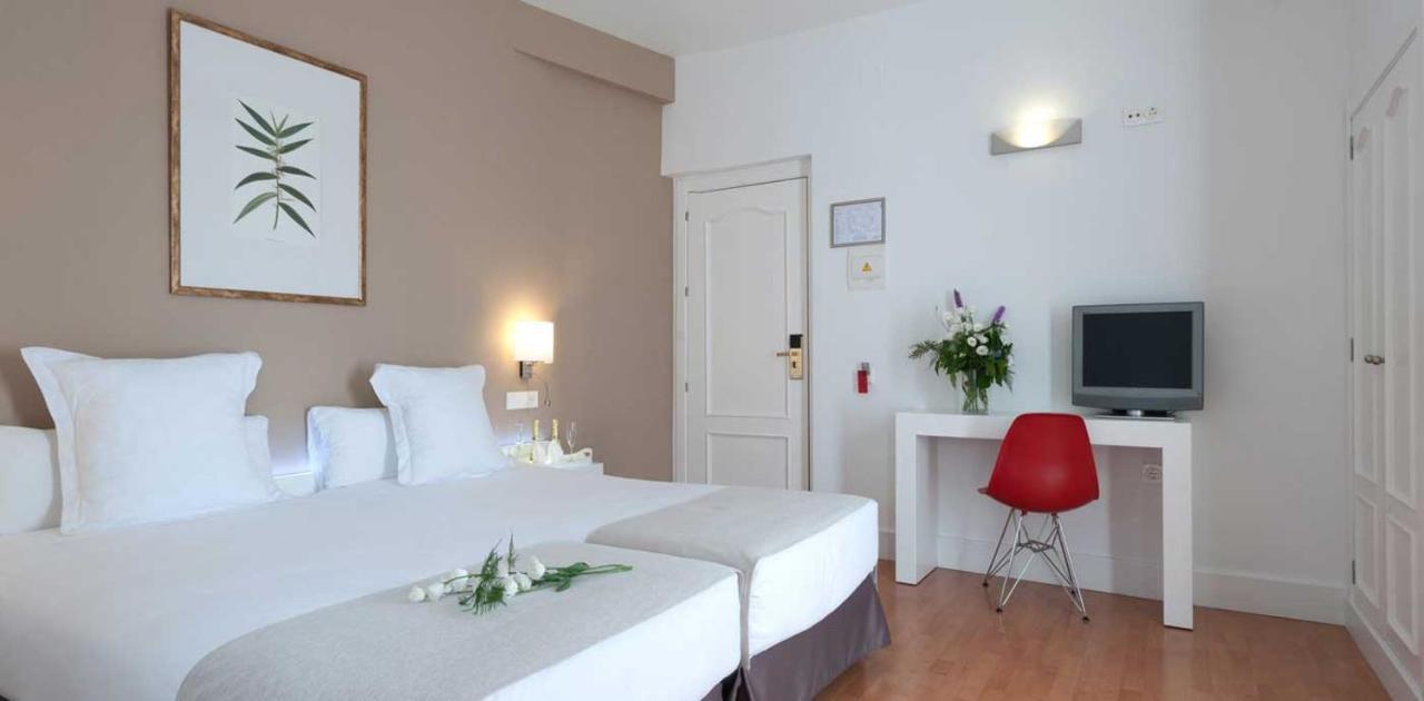 Hotel Alcázar Siviglia Esterno foto